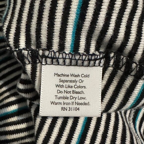 Kim Rogers Women’s XL Top Black White Striped V-Neck 100% Cotton Classic - Picture 8 of 8